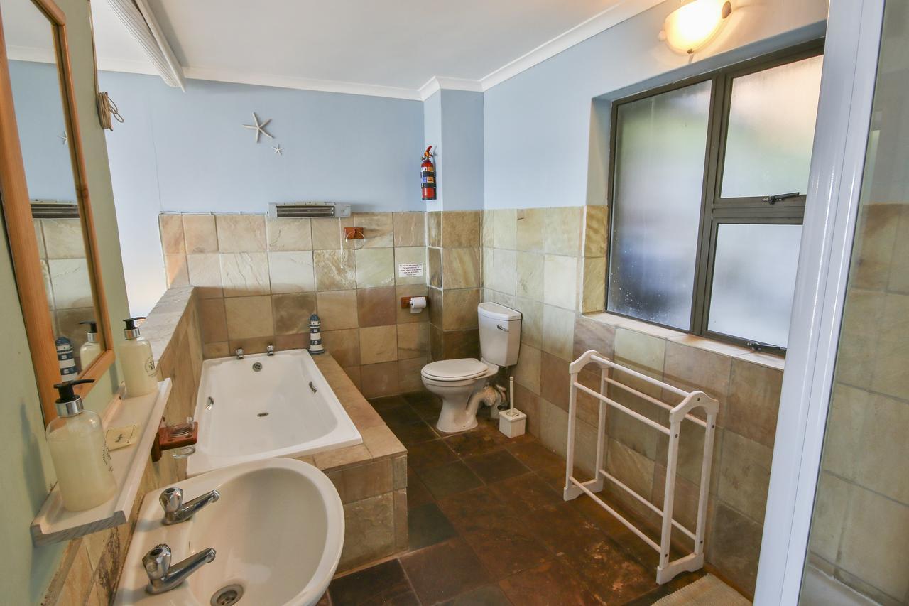 Oyster Bay Beach Lodge Bagian luar foto