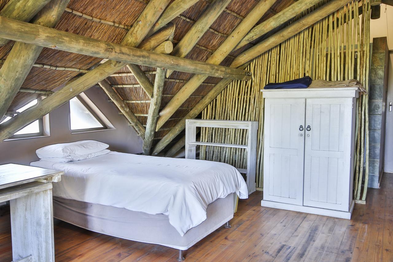 Oyster Bay Beach Lodge Bagian luar foto